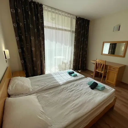 Grenada - By The Apartman Napospart